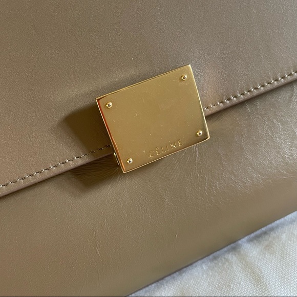 LIKE NEW Celine Trapeze Medium Bicolor Leather Bag - Picture 6 of 16